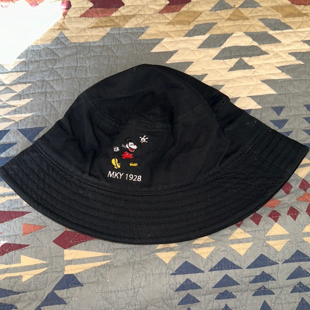 Mickey Mouse bucket hat